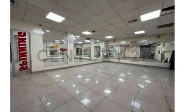 ARRIENDO AMPLIO LOCAL COMERCIAL  703 MT2, STGO CENTRO