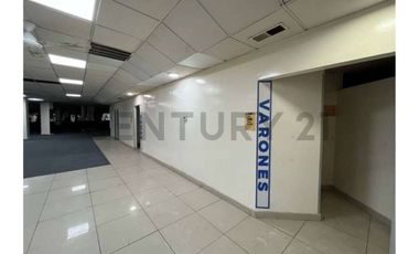 ARRIENDO AMPLIO LOCAL COMERCIAL  703 MT2, STGO CENTRO