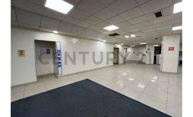 ARRIENDO AMPLIO LOCAL COMERCIAL  703 MT2, STGO CENTRO