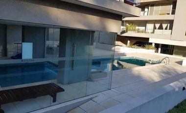 EXCELENTE DEPARTAMENTO 3 AMB CON COCHERA CUBIERTA , EDIFICO SYRAH , IMPECABLE , AV. CENTENARIO 2360