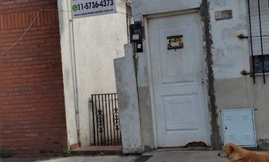 Departamento Tipo Casa en venta en Lanus Este