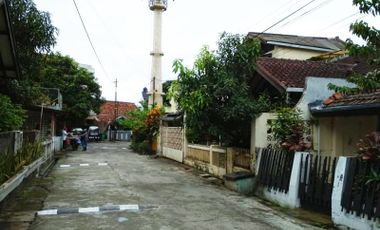 Rumah Luas Berlokasi Strategis Di Kiaracondong Dkt Soekarno Hatta