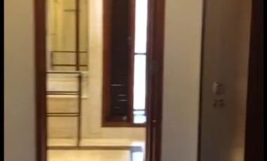 Rumah sewa untuk expatriate dekat setrasari mall