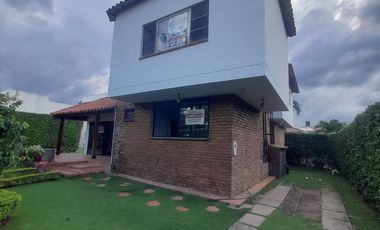 casa en arriendo/venta en bocono. Cod A2621