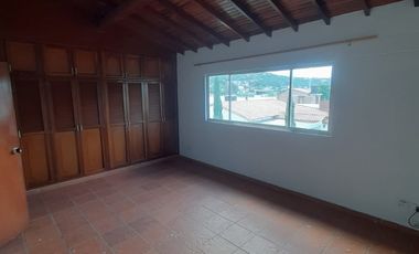 casa en arriendo/venta en bocono. Cod A2621