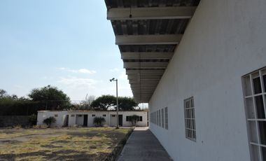 RENTA TERRENO, CERCANO AL MAX FUN ACCESO POR AVE. 5 DE FEBRERO, VISTA PANORAMICA