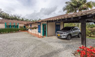 casa en arriendo/venta en la ceja. Cod A16248