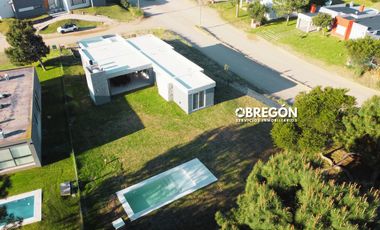 Casa en costa esmeralda con piscina en alquiler para 8 personas