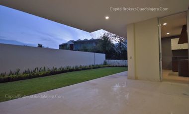 Casa de Lujo en Bosque de los Lagos