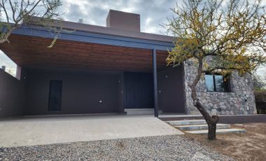 Casa en  venta Villa Allende Golf - Housing con seguridad
