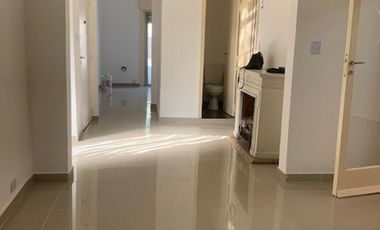PISO SEIS AMBIENTES SIN EXPENSAS