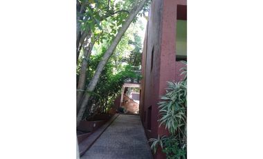 CASA EN VENTA A ORILLA DEL LAGO 