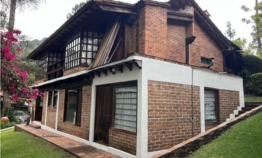 CASA EN RENTA EN AVANDARO, VALLE DE BRAVO