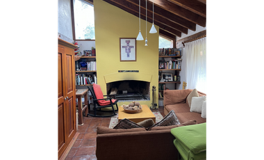 CASA EN RENTA EN AVANDARO, VALLE DE BRAVO