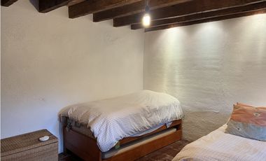 CASA EN RENTA EN AVANDARO, VALLE DE BRAVO