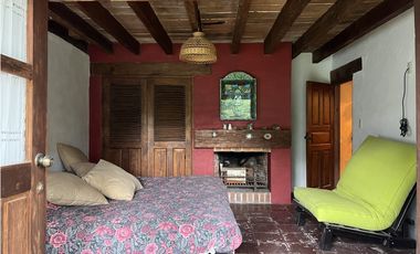 CASA EN RENTA EN AVANDARO, VALLE DE BRAVO