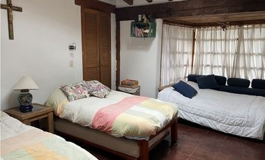 CASA EN RENTA EN AVANDARO, VALLE DE BRAVO