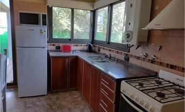 Se vende casa 2 Dormitorios - B° Pinares