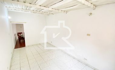 casa en venta en villa del rosario - san martin. Cod V13264