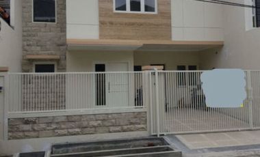 Rumah baru mewah di Perum Araya Surabaya