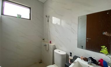 Rumah 15 menit ke Gerbang Tol Cibubur LT 135 SHM Dibantu KPR J-45735