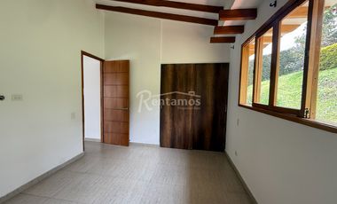 casa en arriendo en las antillas. Cod A776783