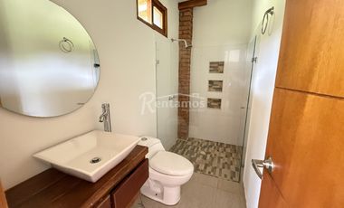 casa en arriendo en las antillas. Cod A776783