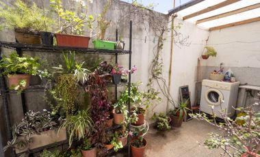 VENTA PH 3 AMBIENTES PATIO Y TERRAZA SARANDI