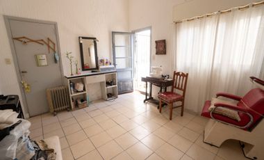 VENTA PH 3 AMBIENTES PATIO Y TERRAZA SARANDI