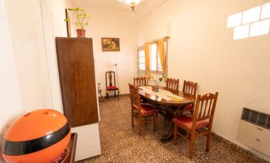 VENTA PH 3 AMBIENTES PATIO Y TERRAZA SARANDI