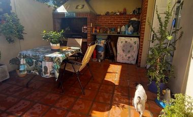 Casa PH en venta en Quilmes Este