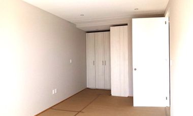 Casa tipo Town House en venta en Col. Mixcoac en condominio.