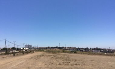 Terreno para plaza comercial o desarrollo de vivienda