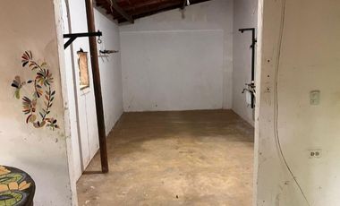 casa en arriendo en loma de oro. Cod A114270