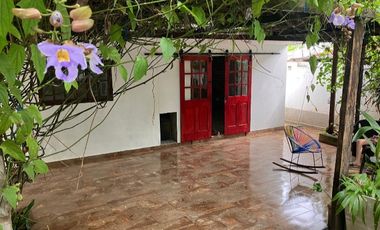 casa en arriendo en loma de oro. Cod A114270