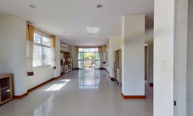 3 Bedroom House for sale at Baan Prueksiri