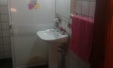 CASA TRES AMBIENTES ESPACIO GUARDA COCHE CUBIERTO Y PATIO. (valor publicado a modo figurativo NO INFORMATIVO CONSULTE)