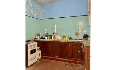 CASA EN JOSE HERNANDEZ 754 (RETASADA)