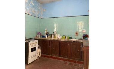 CASA EN JOSE HERNANDEZ 754 (RETASADA)