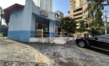 OPORTUNIDAD ÚNICA! SE VENDE TERRENO CON MEJORAS DETRAS DEL SHERATON