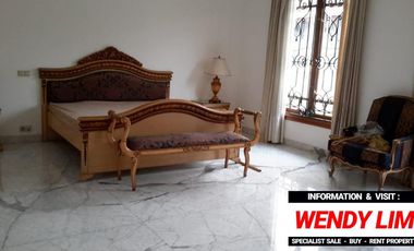 DIJUAL RUMAH di Jl METRO ALAM, PONDOK INDAH (dgn SWIMMING POOL)