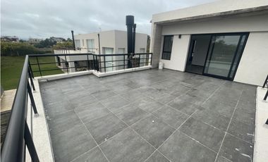 CASA EN VENTA EN COSTA ESMERALDA  - ECUESTRE 432