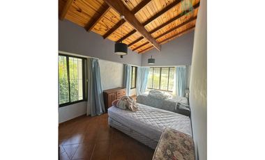 IMPECABLE CASA QUINTA