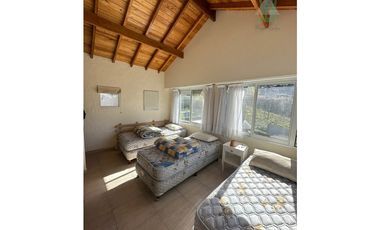 IMPECABLE CASA QUINTA