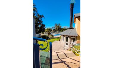 IMPECABLE CASA QUINTA