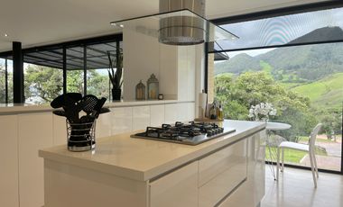 casa en venta en macadamia del rio. Cod V8269715