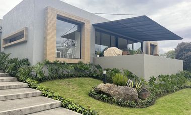 casa en venta en macadamia del rio. Cod V8269715