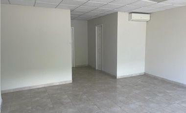 Alquiler de Galera en avenida nacional