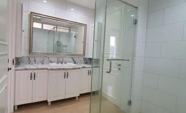 DIJUAL RUMAH ISTIMEWA dgn TAMAN at Jl HAJI SAIDI, CIPETE, JAKSEL