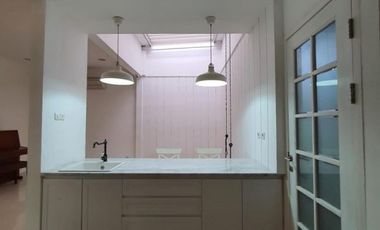 DIJUAL RUMAH ISTIMEWA dgn TAMAN at Jl HAJI SAIDI, CIPETE, JAKSEL